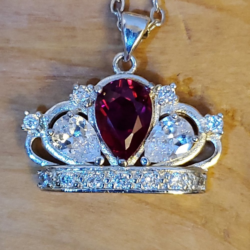13" STERLING SILVER NECKLACE w/RUBY CROWN PENDANT